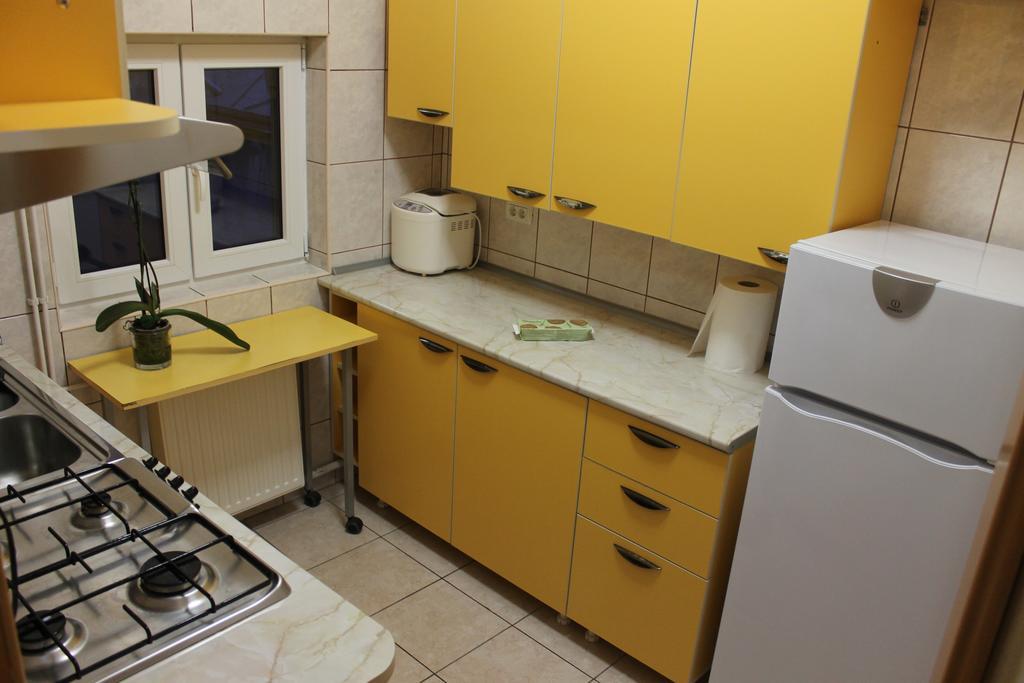News Apartment Bukarest Zimmer foto