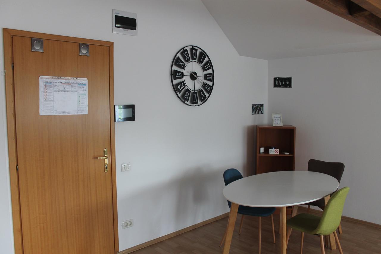 News Apartment Bukarest Exterior foto